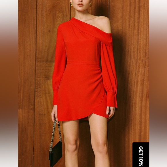 Commense Red One Shoulder Dress - Picture 3 of 9